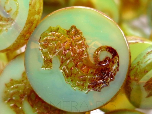 1x Seahorse Mint Opal Picasso