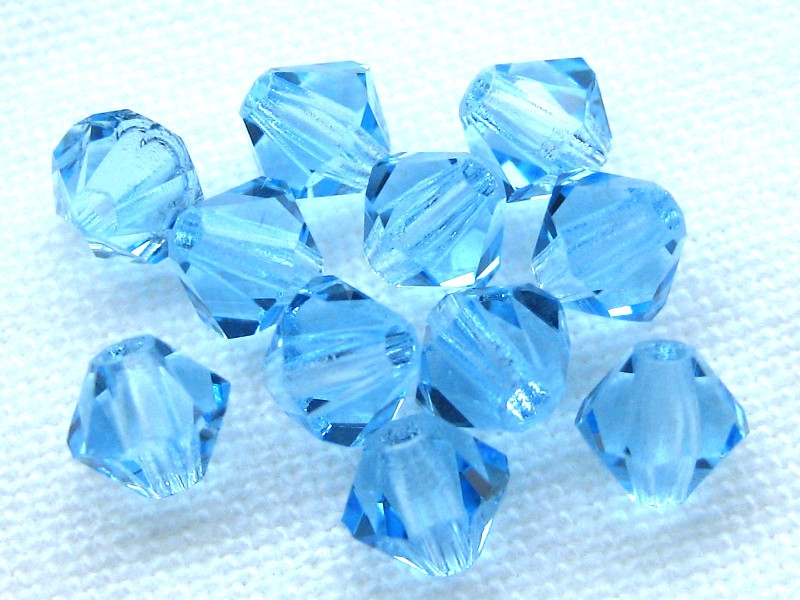 3mm Bicone Glasperlen Aquamarine hellblau 20x