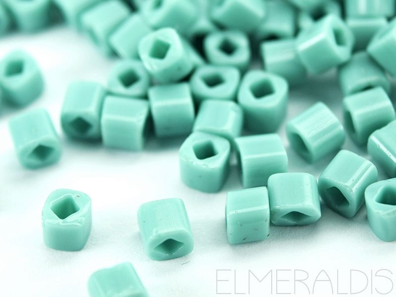 4mm 10g TOHO Würfel Opaque Turquoise türkis