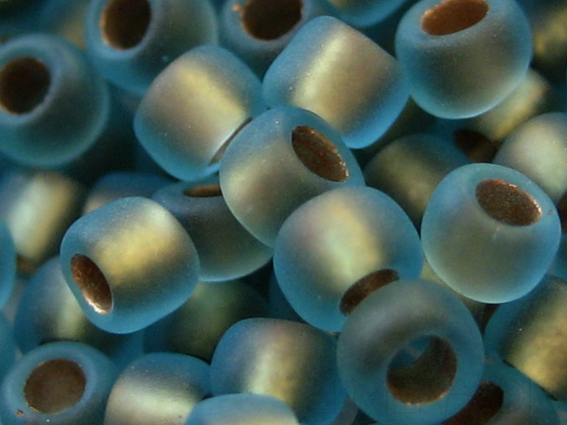 6/0 Rocailles TOHO Gold Lined Frosted Aqua hellblau 10g