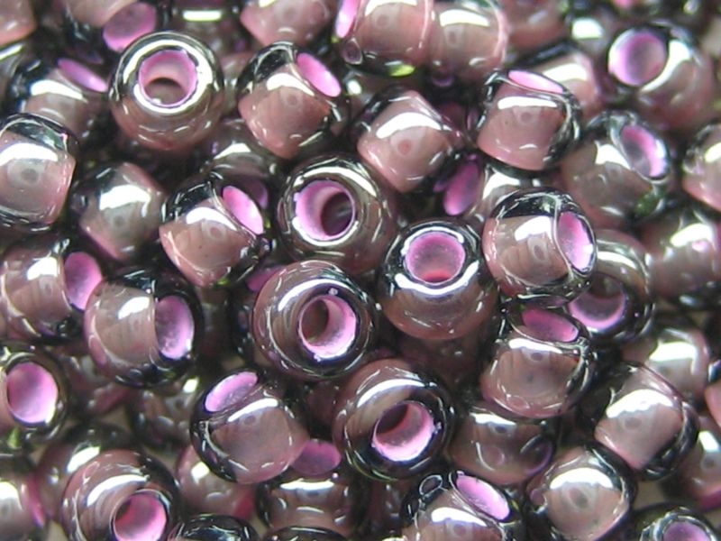 11/0 Rocailles TOHO Black Diamond Pink Lined 10g