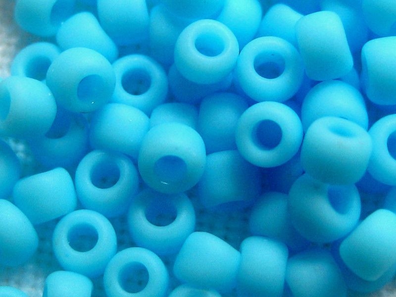 11/0 10g TOHO Rocailles Op. Frost Blue Turquoise